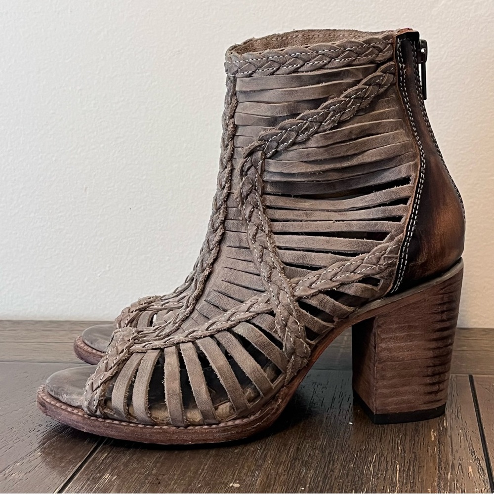 Freebird Bela Distressed Heeled Sandals Womens size 8 - Picture 6 of 11